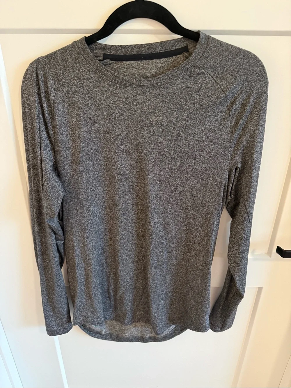 Lululemon Heathered Gray Long Sleeve Athletic Running Top XS